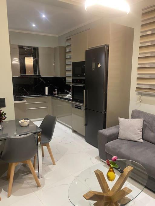 Stone House 48 M Apartment Acharnes Ngoại thất bức ảnh